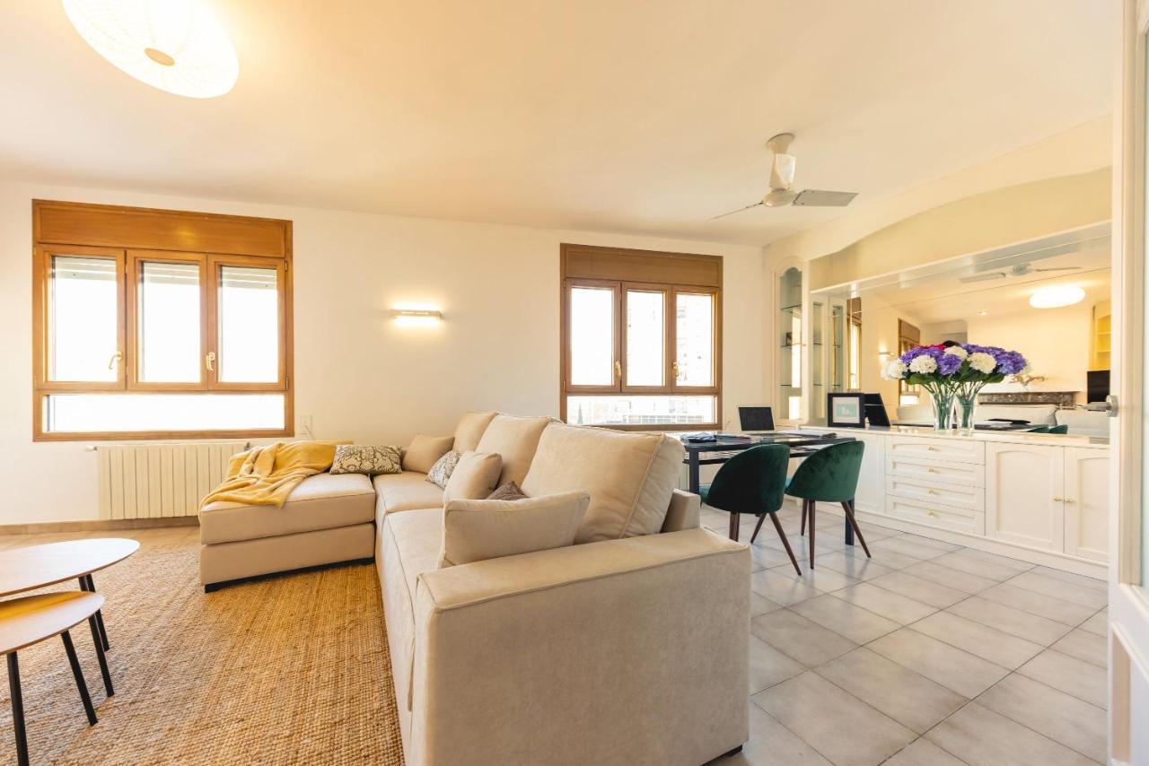 Bravissimo El Lleo, Bright 4-Bedroom Apartment خيرونا المظهر الخارجي الصورة